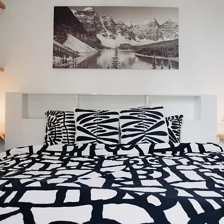 Apartment Four Seasons *